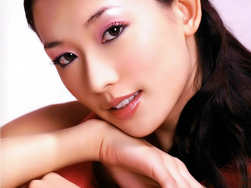 Implant 9 曹O真